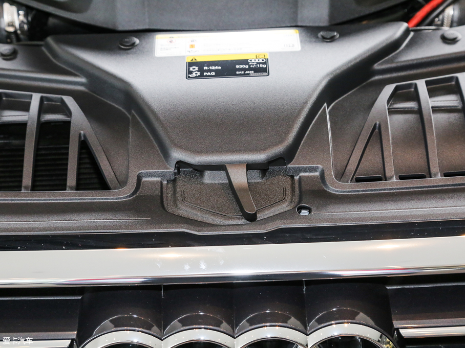 2018WA8 55TFSI quattro A