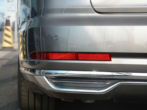 201855TFSI quattro A ^