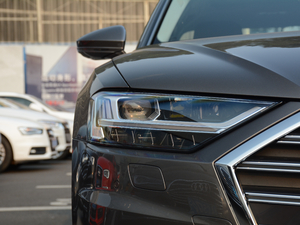 201855TFSI quattro A (x)(ji)^