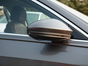 201855TFSI quattro A (x)(ji)^