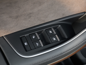 201855TFSI quattro A п؅^(q)