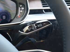 201855TFSI quattro A п؅^