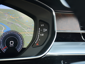 201855TFSI quattro A п؅^