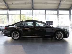 201855TFSI quattro ӢͶŰ ȣ