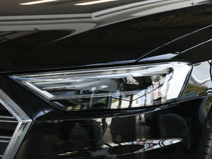 201855TFSI quattro ӢͶŰ ^