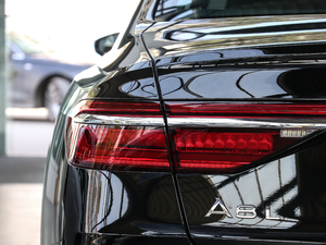 201855TFSI quattro ӢͶŰ (x)(ji)^