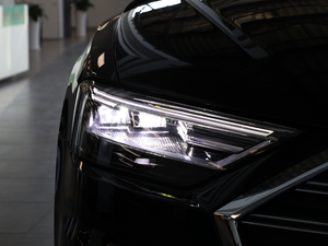 201855TFSI quattro ӢͶŰ (x)(ji)^