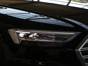 201855TFSI quattro ӢͶŰ (x)(ji)^