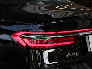 201855TFSI quattro ӢͶŰ (x)(ji)^