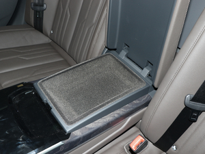 201855TFSI quattro ӢͶŰ g