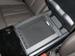 201855TFSI quattro ӢͶŰ g