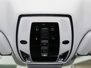 201855TFSI quattro ӢͶŰ g