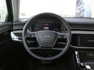 201855TFSI quattro ӢͶŰ P