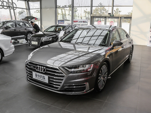 2018款55TFSI quattro 尊享投放版 左前45度