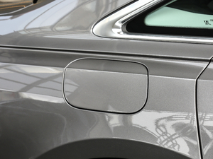 201855TFSI quattro ͶŰ ^