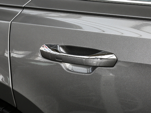 201855TFSI quattro ͶŰ ^