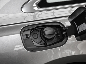 201855TFSI quattro ͶŰ ^