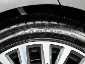 201855TFSI quattro ͶŰ ݆̥Ʒ