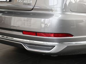 201855TFSI quattro ͶŰ ^