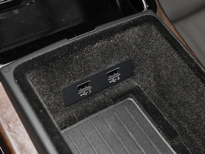 201855TFSI quattro ͶŰ g