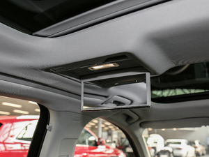 201855TFSI quattro ͶŰ g