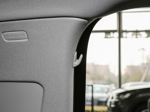 201855TFSI quattro ͶŰ g