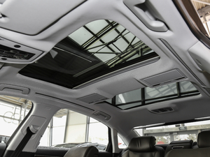 201855TFSI quattro ͶŰ g