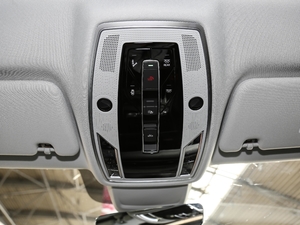 201855TFSI quattro ͶŰ g