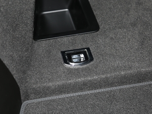 201855TFSI quattro ͶŰ g