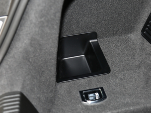 201855TFSI quattro ͶŰ g