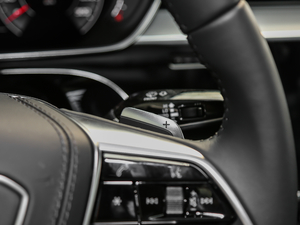 201855TFSI quattro ͶŰ п؅^(q)