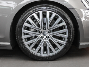 201855TFSI quattro ͶŰ ݆Ȧ