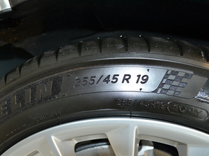 201855TFSI quattro ӢͶŰ ݆̥ߴ