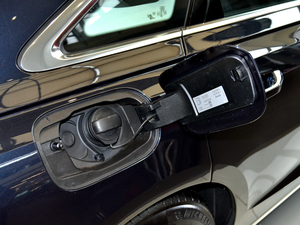 201855TFSI quattro ӢͶŰ w