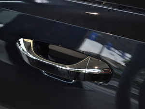 201855TFSI quattro ӢͶŰ {T