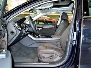 201855TFSI quattro ӢͶŰ ǰſg