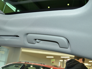 201855TFSI quattro ӢͶŰ g