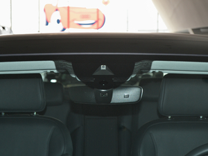 201855TFSI quattro ͶŰ ^