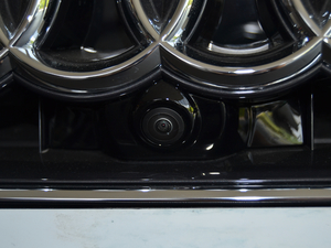 201855TFSI quattro ͶŰ ^