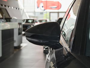 201855TFSI quattro ͶŰ (ji)^