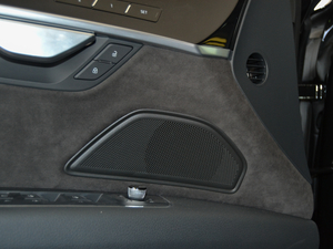 201855TFSI quattro ͶŰ g