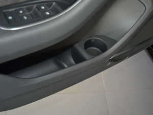 201855TFSI quattro ͶŰ g