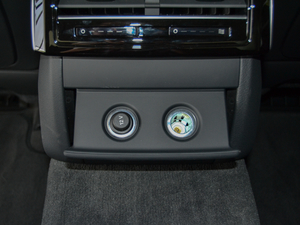 201855TFSI quattro ͶŰ g