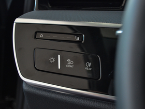 201855TFSI quattro ͶŰ п؅^