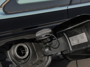 201855TFSI quattro F ^