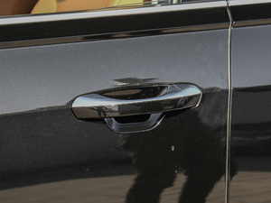 201855TFSI quattro F {T