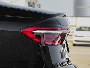 201855TFSI quattro F ^