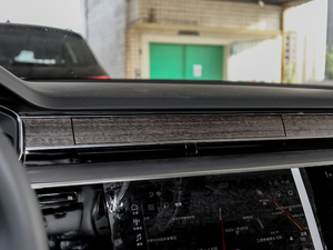 201855TFSI quattro F g