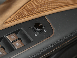 201855TFSI quattro F п؅^