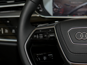 201855TFSI quattro F п؅^